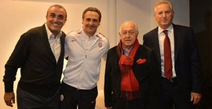 Duygun Yarsuvat, Albayrak ve Dürüst, Prandelli'yle Görüştü