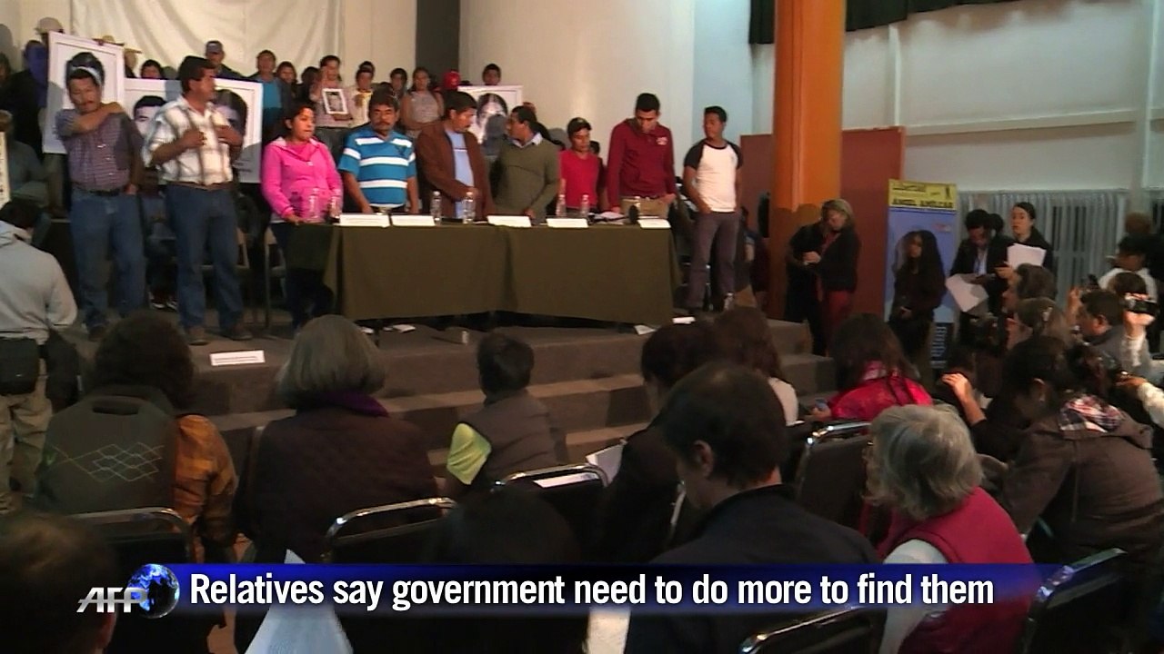 Mexican president meets with kin of 43 missing...