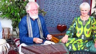 Paul Grant - Pareshe Jal (The Flight of the Lark) Traditional Afghan Music.