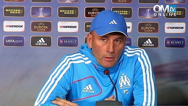 Baup et Mandanda face à la presse avant M'gladbach