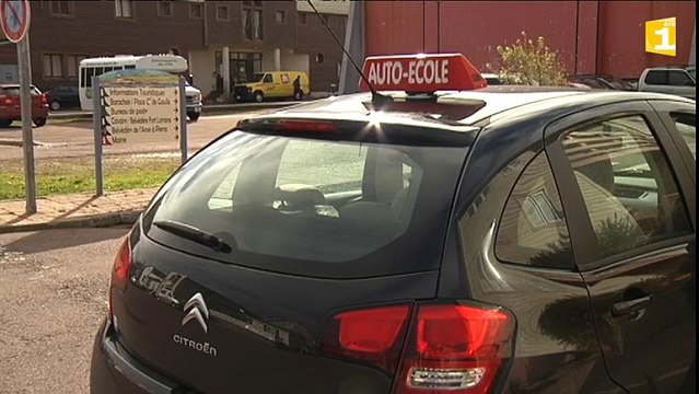 Inspecteur attendu pour le permis de conduire