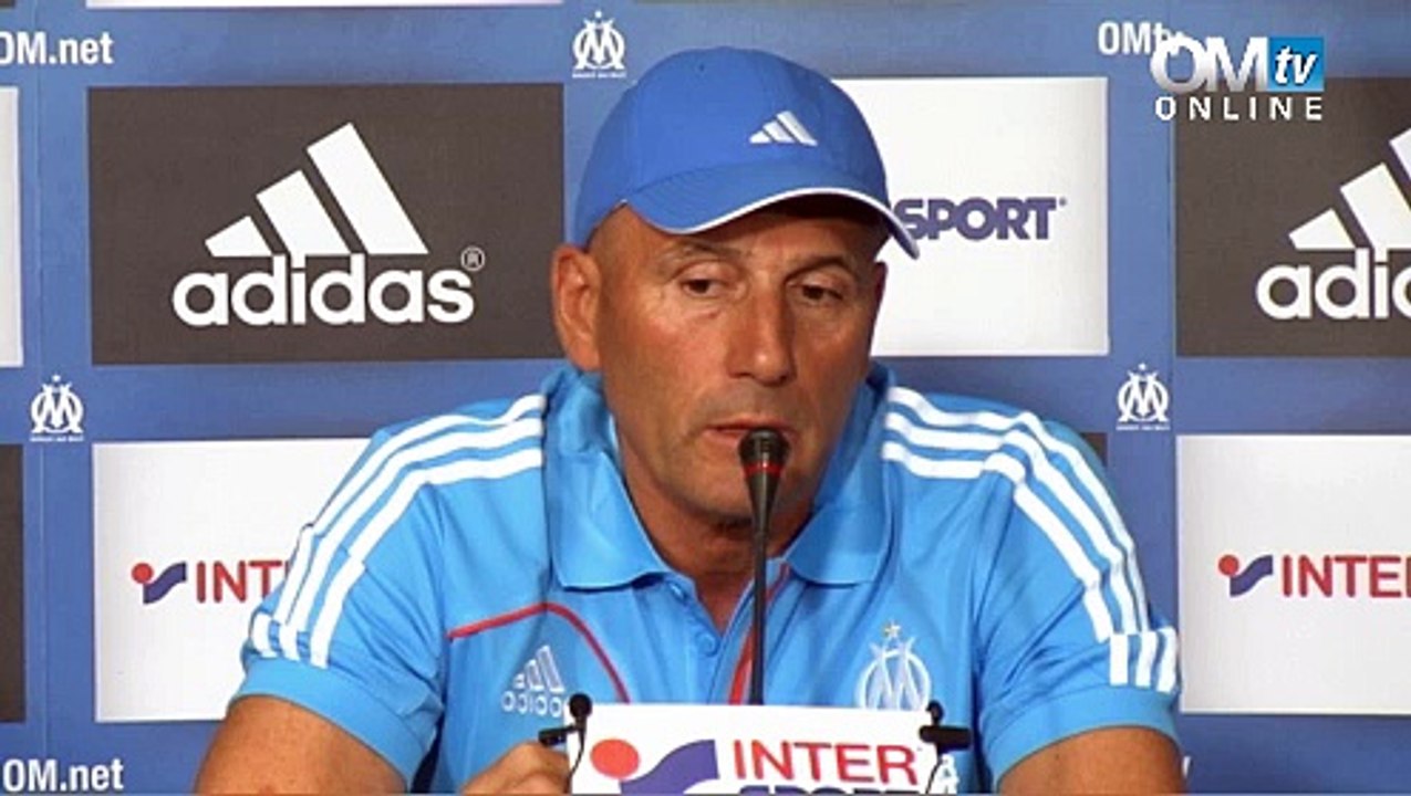 Elie Baup et André-Pierre Gignac face à la presse