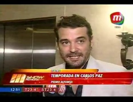 Pedro nota en MShow (presentación elenco Carlos Paz) - 30 de Octubre
