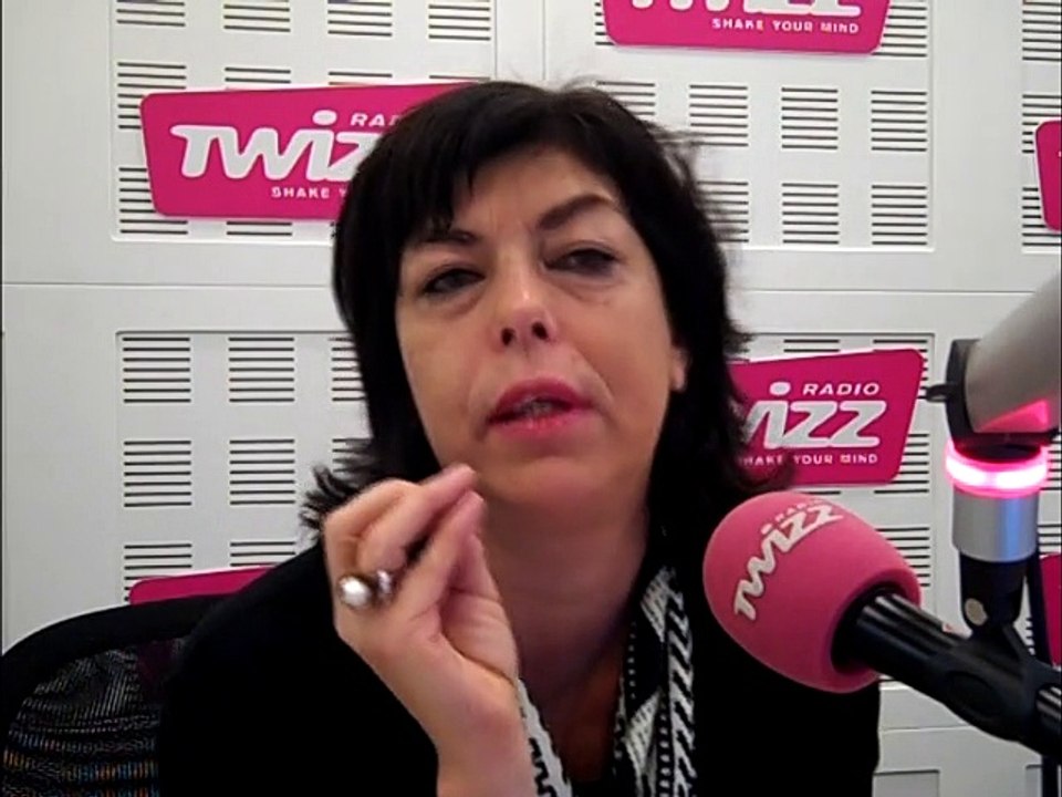 J. Milquet (cdH): "On se tait!"