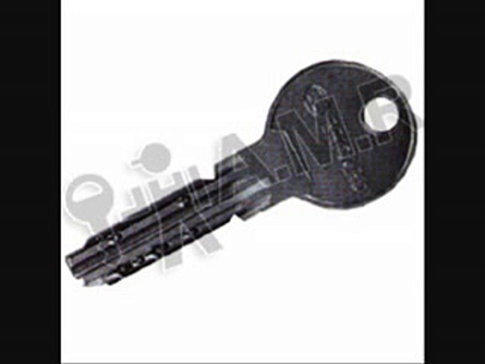 artisan serrurier Neufmoutiers-en-Brie  77610 Tel: 01-56-47-07-61 Centralisation volet roulant