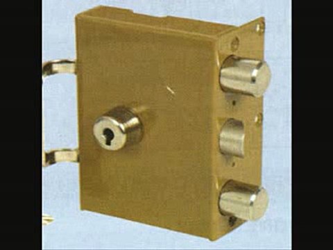 artisan serrurier Cesson (SANS) 77240 Tel: 01-56-47-07-82 Serrure laperche