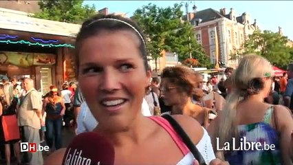 Ambiance au Bal national Place du Jeu de Balle