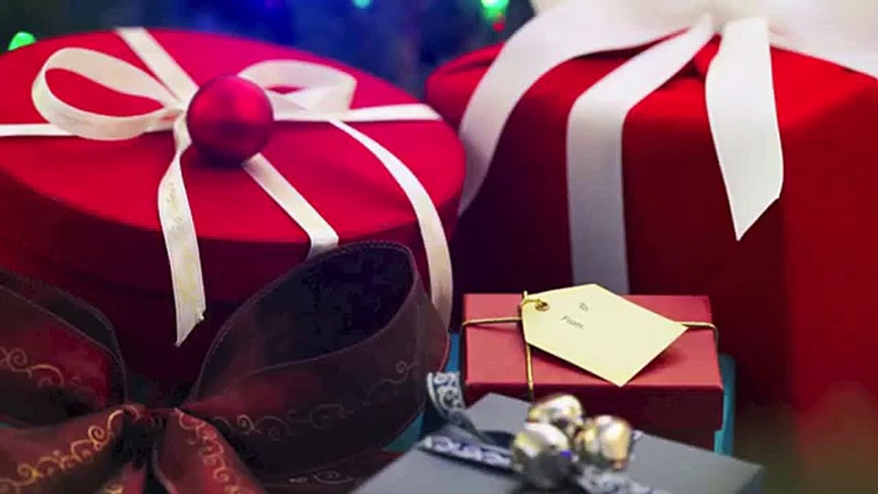 Deux ans après sa mort, Brenda offre un cadeau de Noël émouvant à sa famille