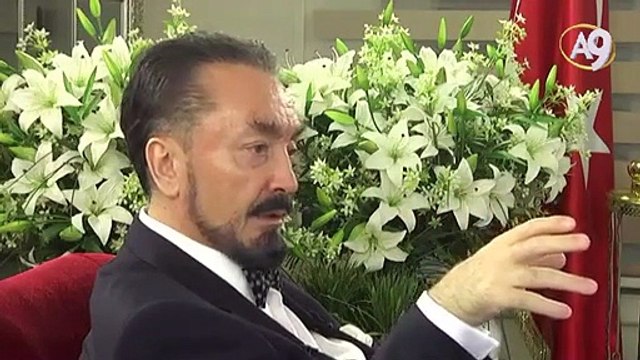 Bazı Amerikalı yetkililer İslam ülkelerinin rejimlerini devirme tehdidi ile IŞİD ile savaşmaya zorluyor.