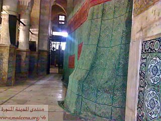 (EXCLUSIVE) Real and inside tomb of Prophet Muhamm