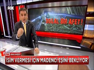 Doğan çocuğuna isim vermek için eşinin dönmesini bekliyor