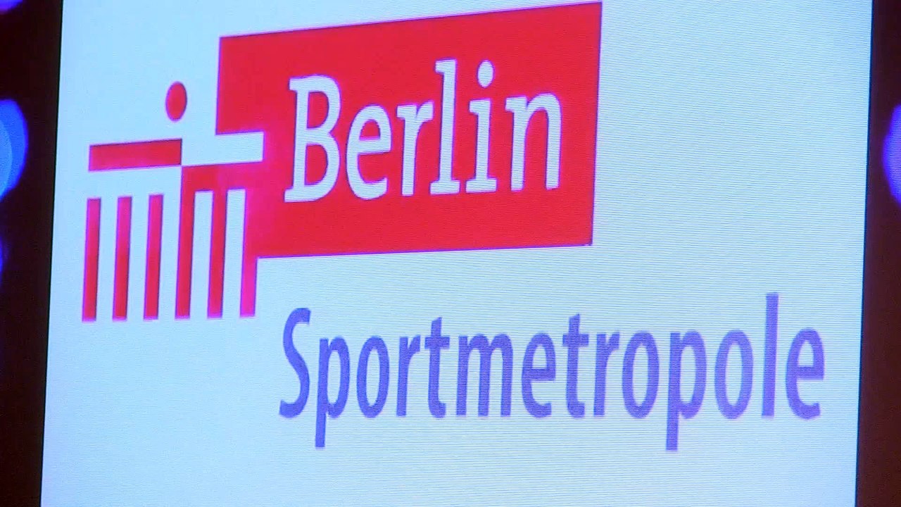 Kieu Trang singt bei der Veranstaltung - Berlin Sportmetropole Teile 1
