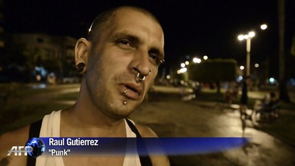 Young Cubans stage cultural revolution