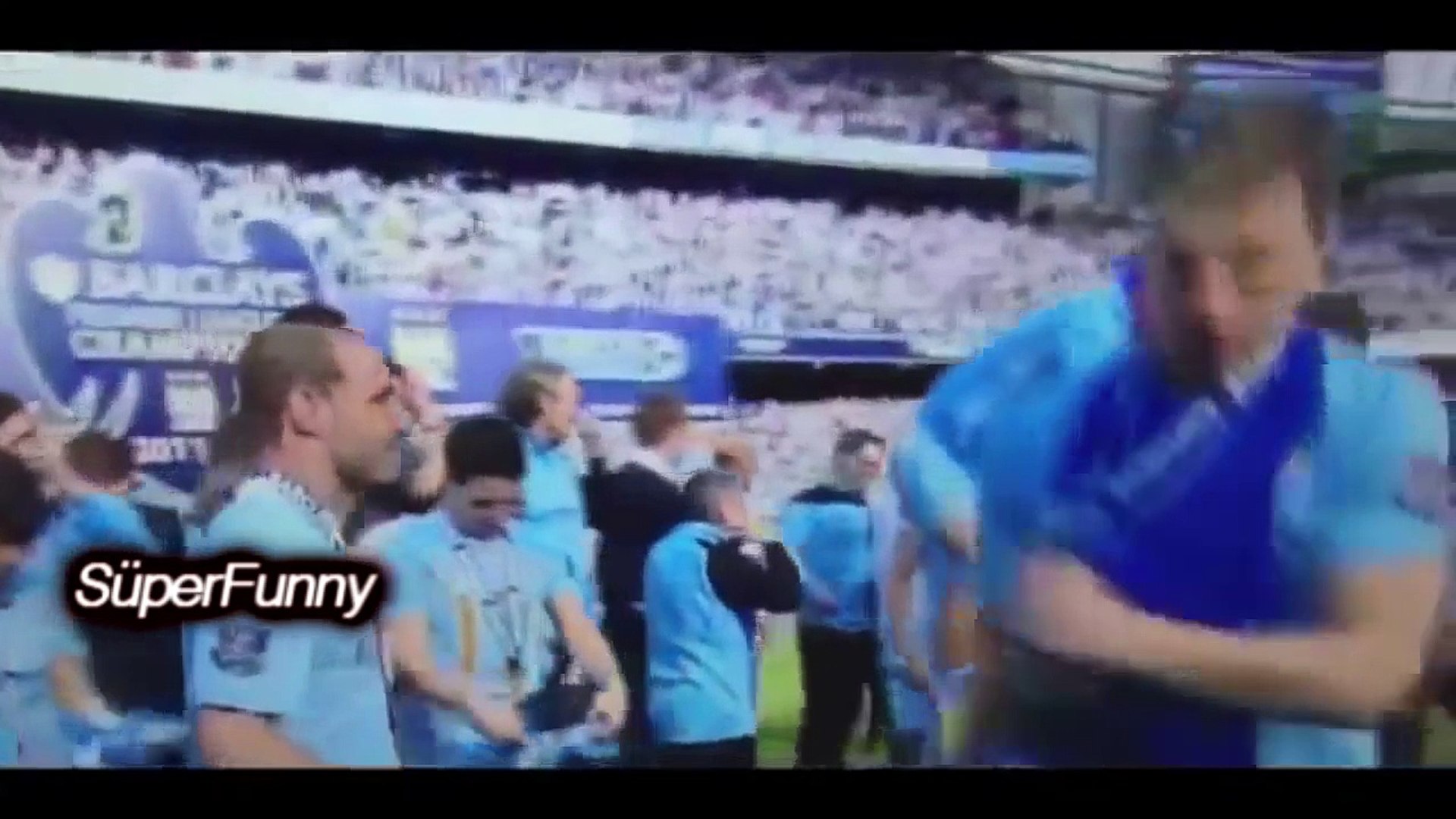 FUNNY VIDEOS_ FUNNY FOOTBALL MOMENTS