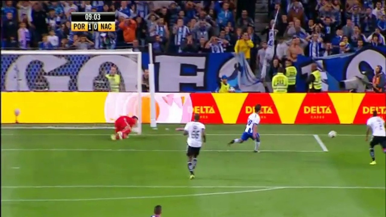 Porto bleibt Benfica auf Fersen