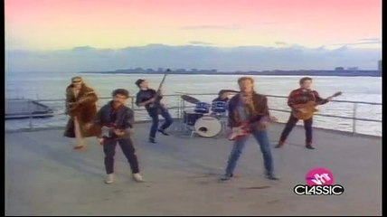 Hall & Oates - Say It Isn't So