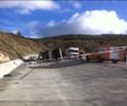 Midibüs şarampole devrildi 15 ölü