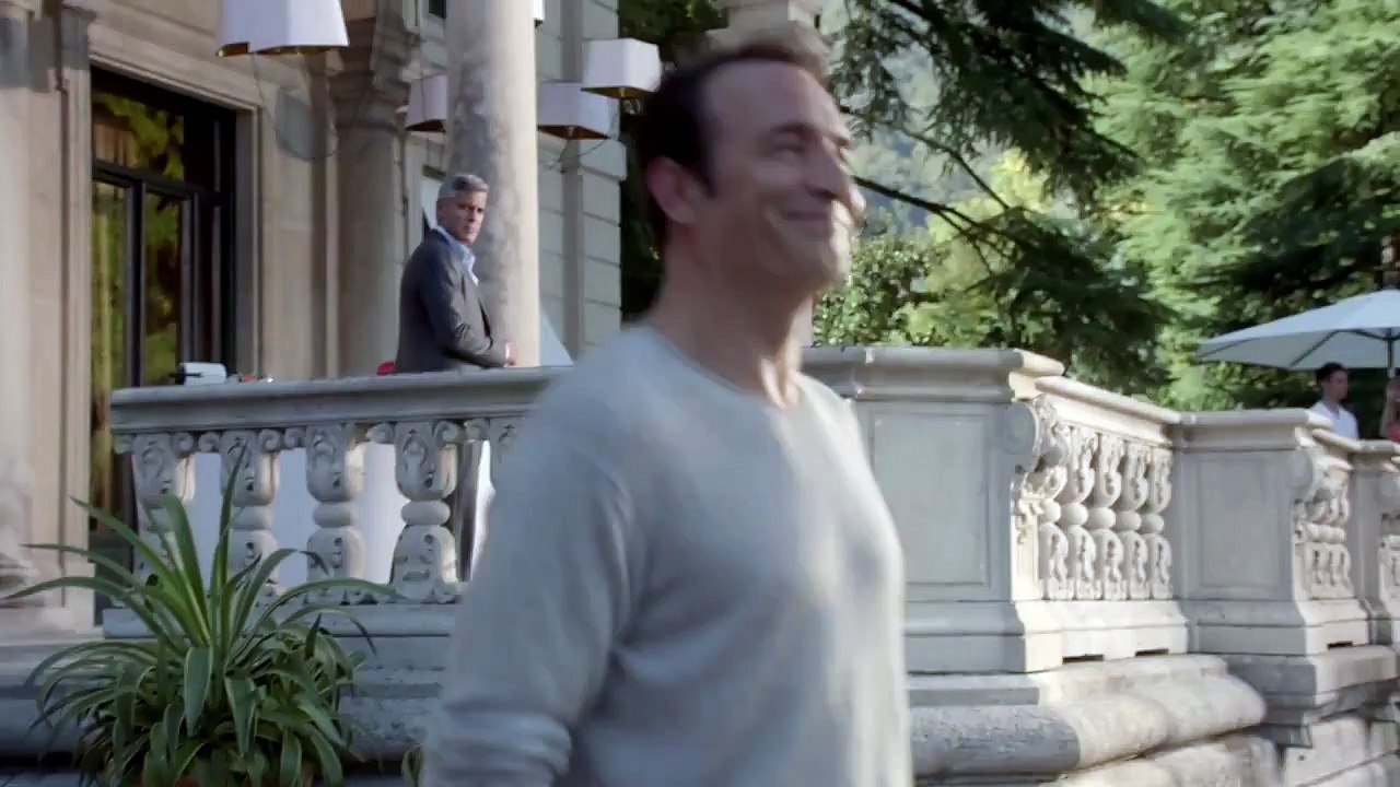 Nouvelle publicité Nespresso de George Clooney avec Jean Dujardin.