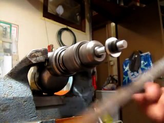 Démonstration usinage au tour du pauvre