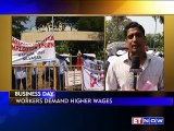 HUL Workers Protest, Demand Higher Wages & Right To Unionize
