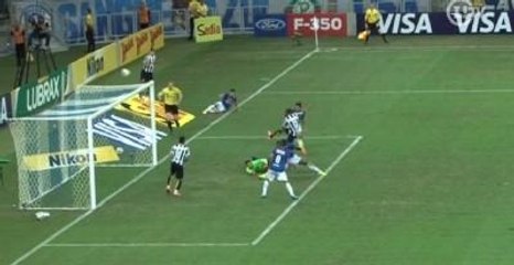 Robinho'dan Hayrete Düşüren Vuruş