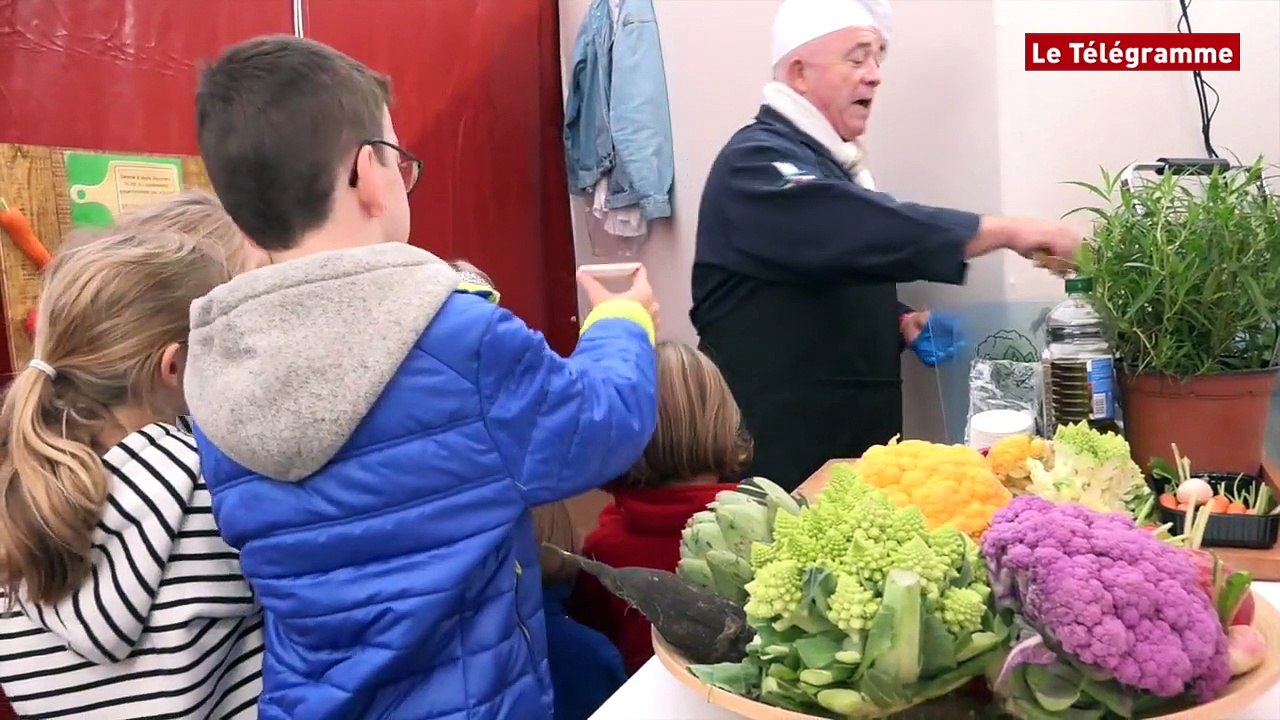 Route du Rhum - Destination Guadeloupe. L'espace enfant Prince de Bretagne sur le village