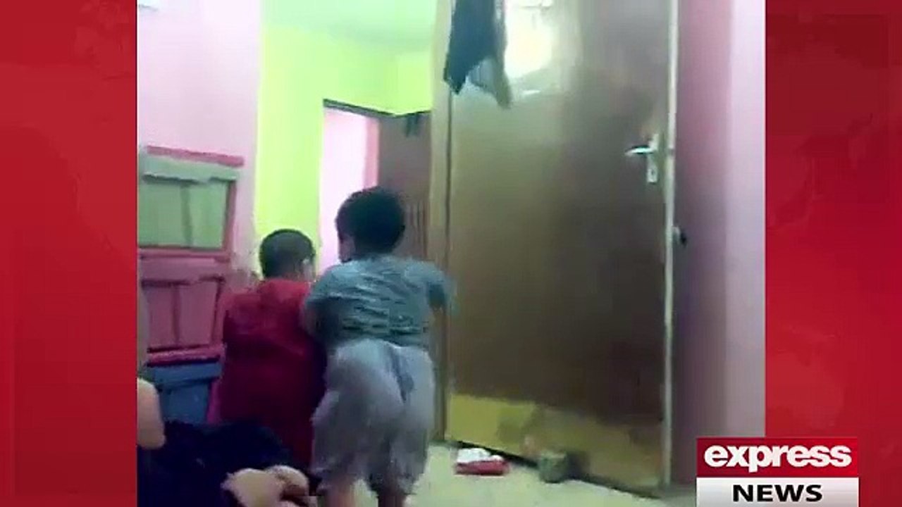 Fat Kid fighting