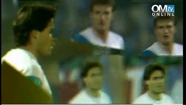 Deschamps : Plus de présence en 4-4-2