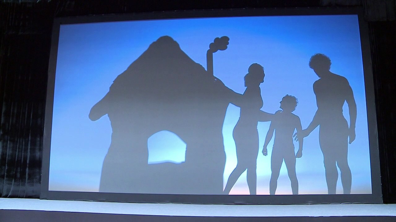 Albtraum-Halloween mit Riesenspinnen und Monstern