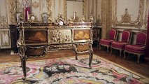 VERSAILLES - Le bureau du Roi, rares images/rare footage  - Le secrétaire à cylindre du Roi Louis XV