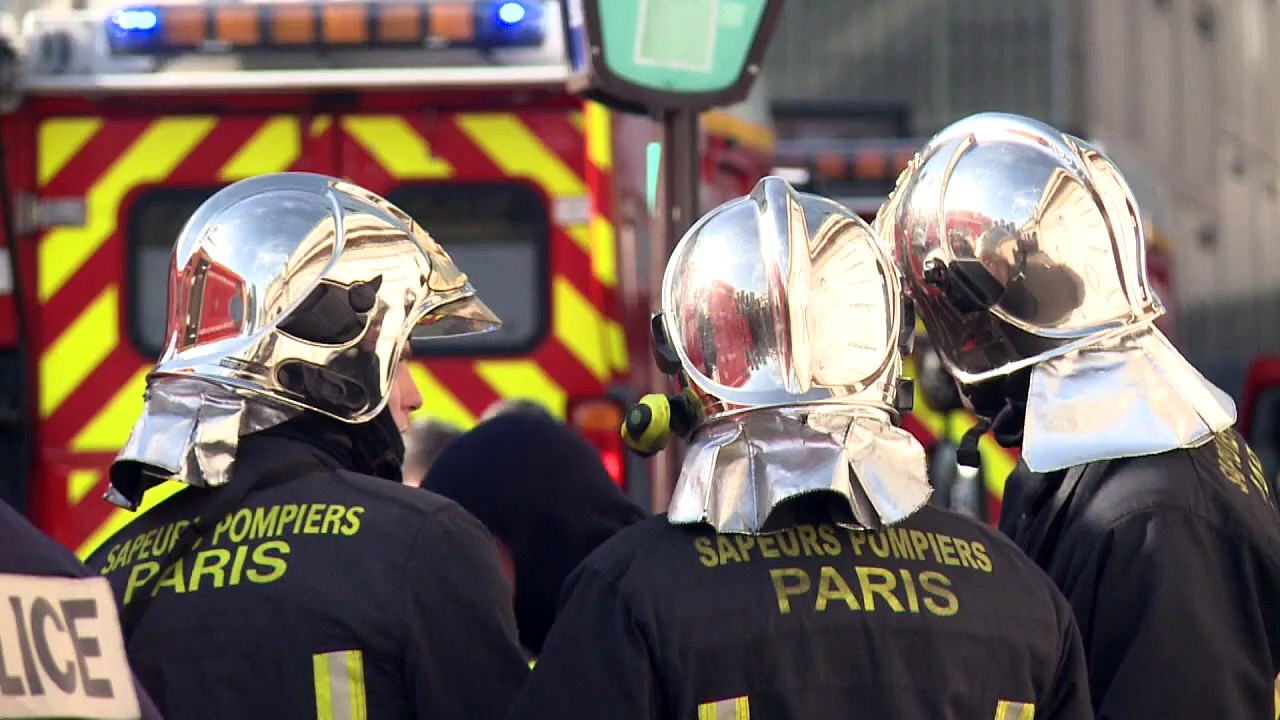 Großbrand in Pariser Radio-Zentrale