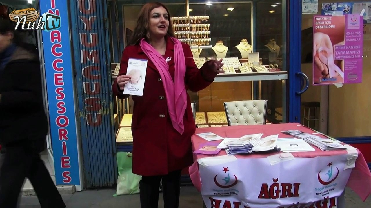 Ağrı Halk Sağlığı Müdürlüğü 1-31 Ekim Meme. Kanseri Ayı için Düzenlenen Yürüyüş