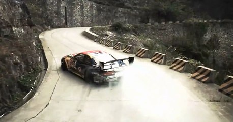 En Tehlikeli Drift Sürüşü! Çin dağları.