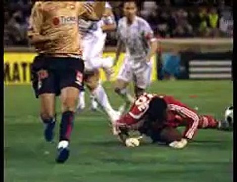 Flash : Première interview de Hilton