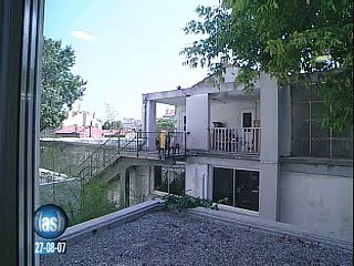 Le Dr Franceschi explique l'opération de Carrasso