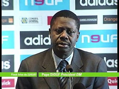 Flash : Conférence de presse de Pape Diouf