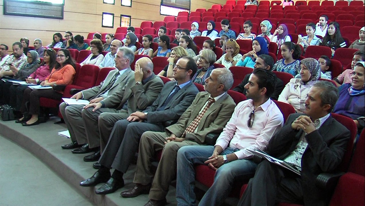 Pièce théâtrale à Rabat pour la sensibilisation au VIH et aux addictions parmi les jeunes adolescents