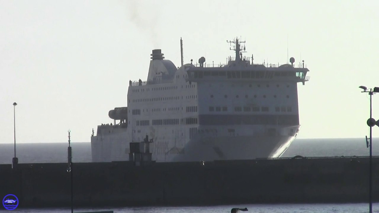 Brittany Ferries - Armorique. Arrivée à Roscoff.