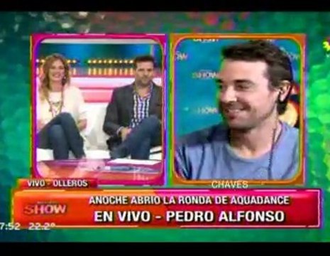 Paula en Este es el Show 3 (con Pedro desde el móvil) - 31 de Octubre