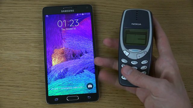 Samsung Galaxy Note 4 vs. Nokia 3310 - Which Is Faster (4K)