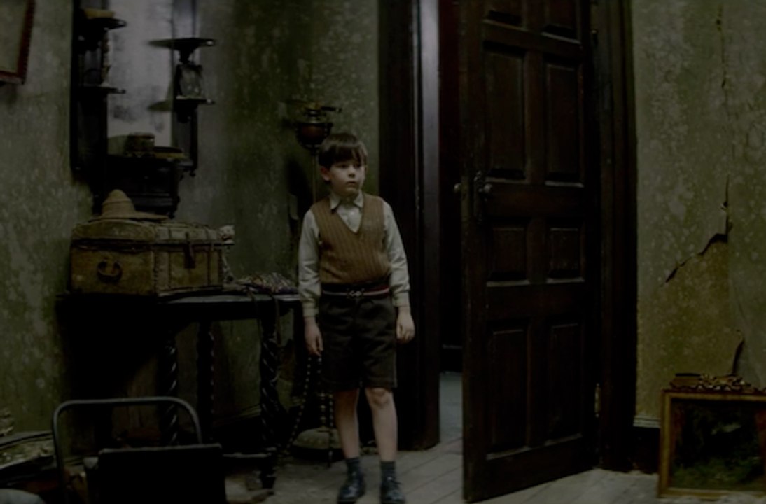 Bande-annonce :  La Dame en Noir 2 : l'Ange de la Mort - Teaser (2) VO