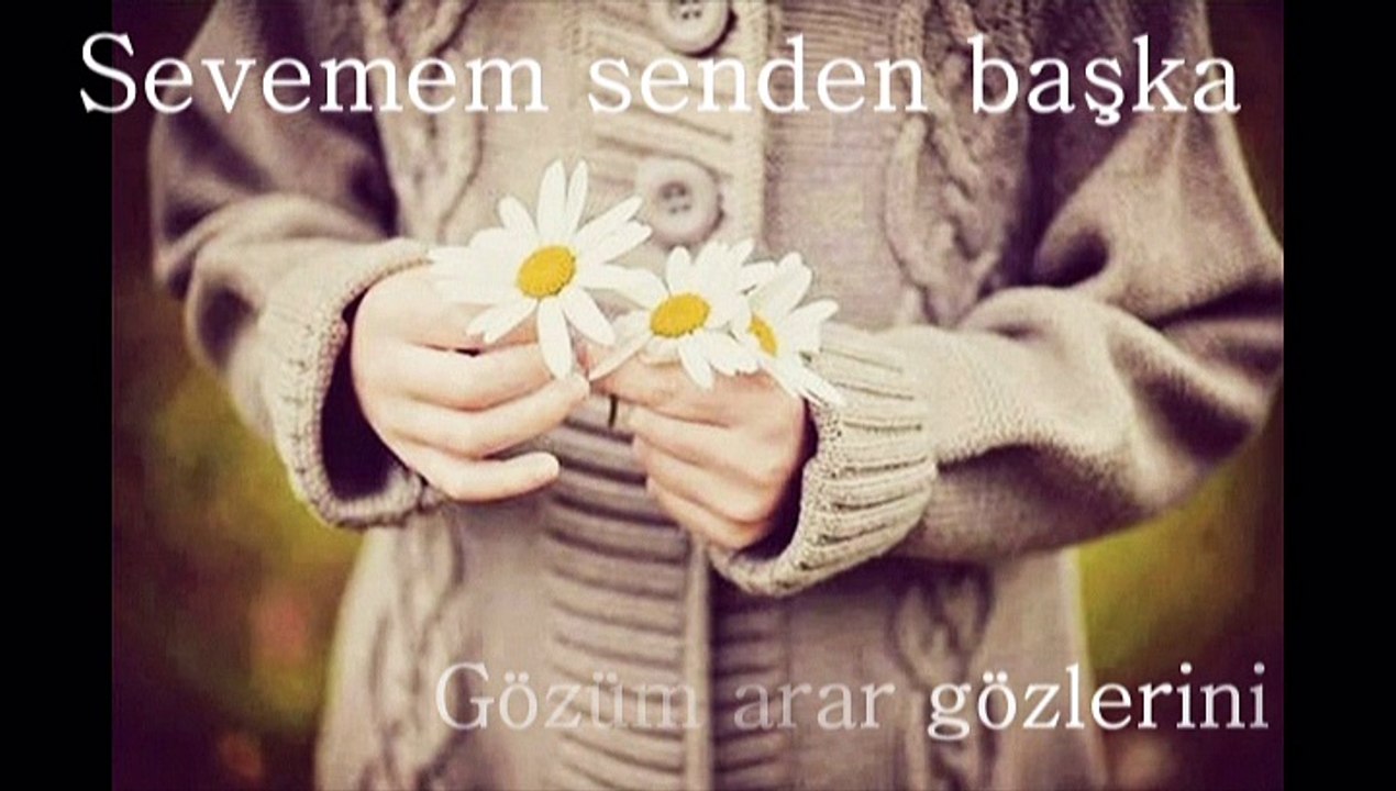 Sevdana Gönül Verdim - Tuncer Yolal (Arabesk Dinle)