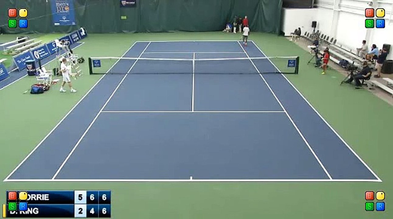 Un tennisman disqualifié après avoir blessé une juge de ligne avec sa raquette!