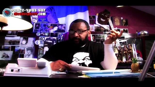 Manuel 'El Blancos' Valls feat. Dieudonné - La valls de la honte (video)