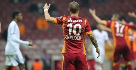 Sneijder, Galatasaray'dan Ayrılıyor mu?