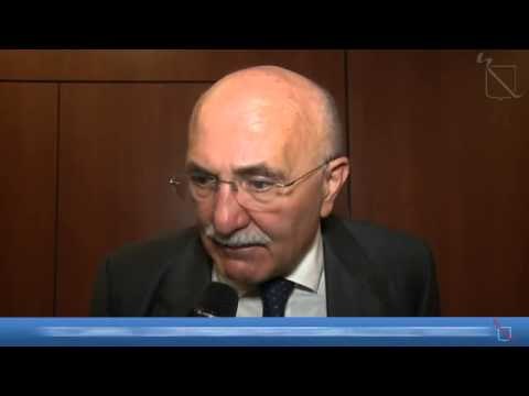 Napoli - Figc Campania, Caldoro premiato per sostegno calcio dilettantistico (31.10.14)