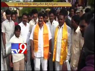 Balakrishna visits araku in movie shooting