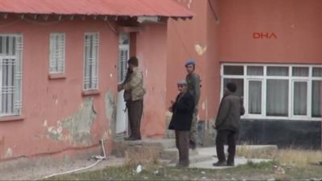 Gürpınar Kayıp Nehiri Arama Çalışmaları Devam Ediyor