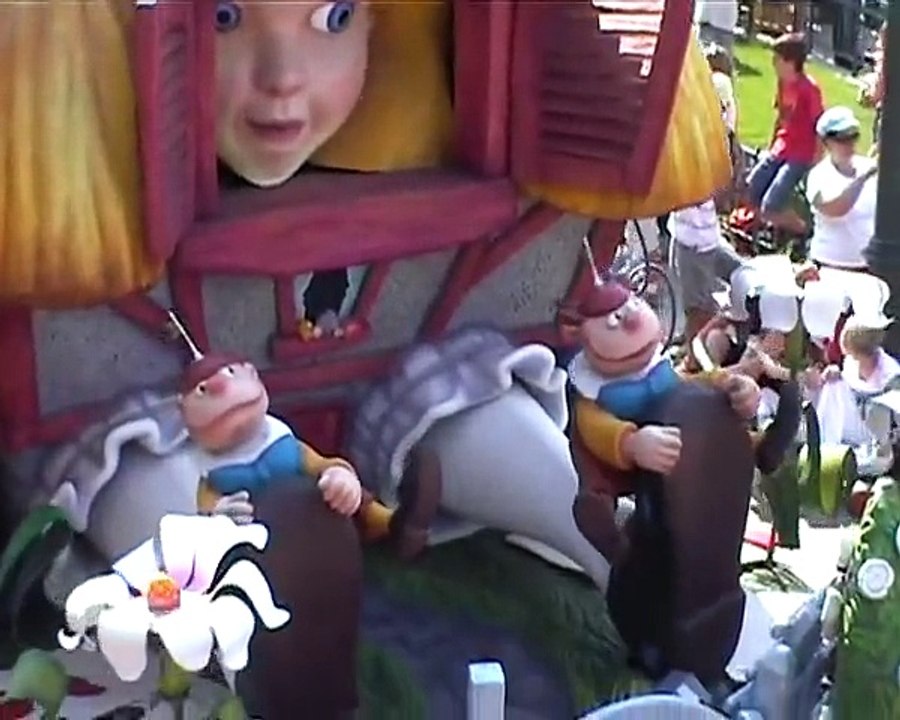 DISNEYLAND PARIS  CARRUSEL PRINCESA TIANA 2010