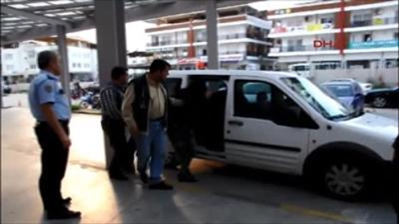 Erü Ögrencilerinden Meme Kanserine Dikkat Etkinliği